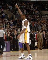 yl23455永利官网-湖人官方：20年前的今天 科比为我们献上史上最伟大得分表演之一