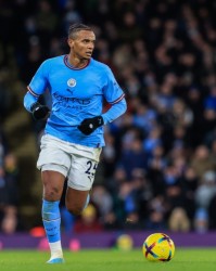 罗马诺：加拉塔萨雷与曼城谈判阿坎吉转会，球员尚未做出最终决定