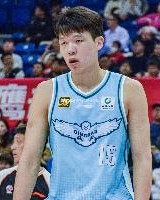 难救主！杨瀚森7中5拿到14分5板3助4帽 正负值-13