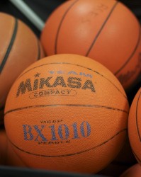 CBA半决赛：广厦vs辽宁比分预测（4月26日）广厦能否复仇辽宁？